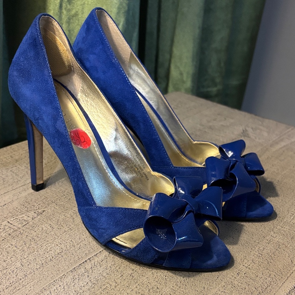 Enzo Angiolini Royal Blue Bow Heels - Picture 4 of 5